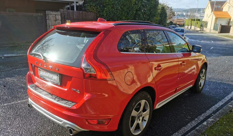 Volvo XC60 R Design 163cv 5 cilindros lleno